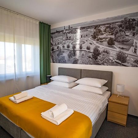 Km Therooms Bjelovar Extérieur photo