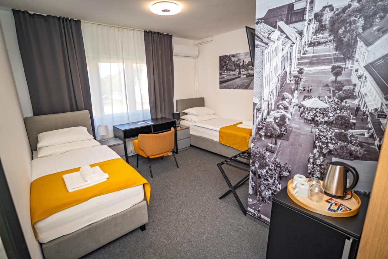 Km Therooms Bjelovar Extérieur photo