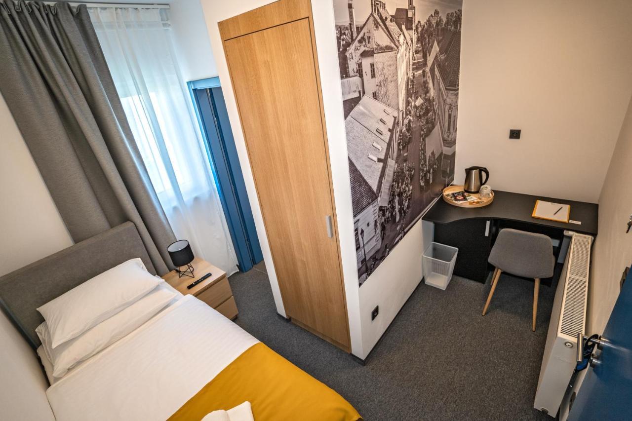 Km Therooms Bjelovar Extérieur photo