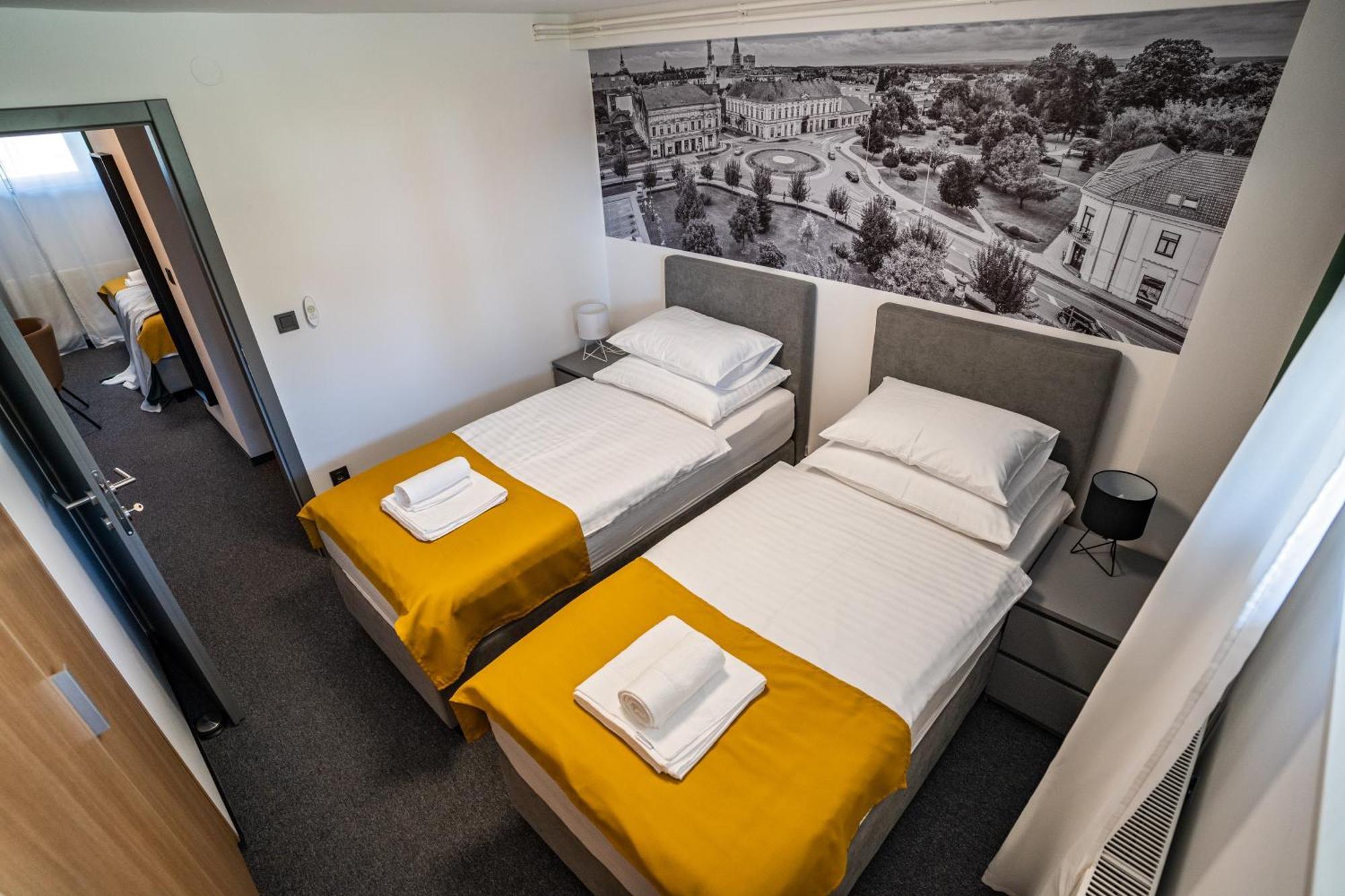 Km Therooms Bjelovar Extérieur photo